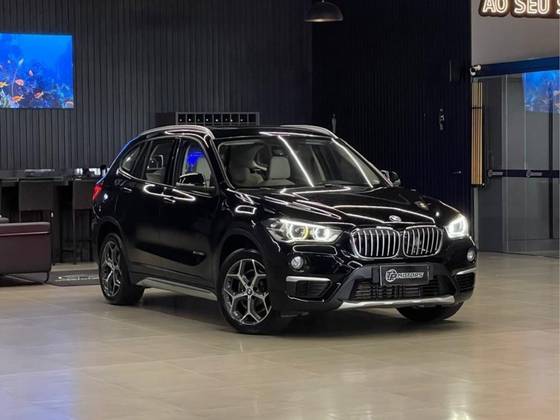 BMW X1 2.0 16V TURBO ACTIVEFLEX SDRIVE20I X-LINE 4P AUTOMÁTICO